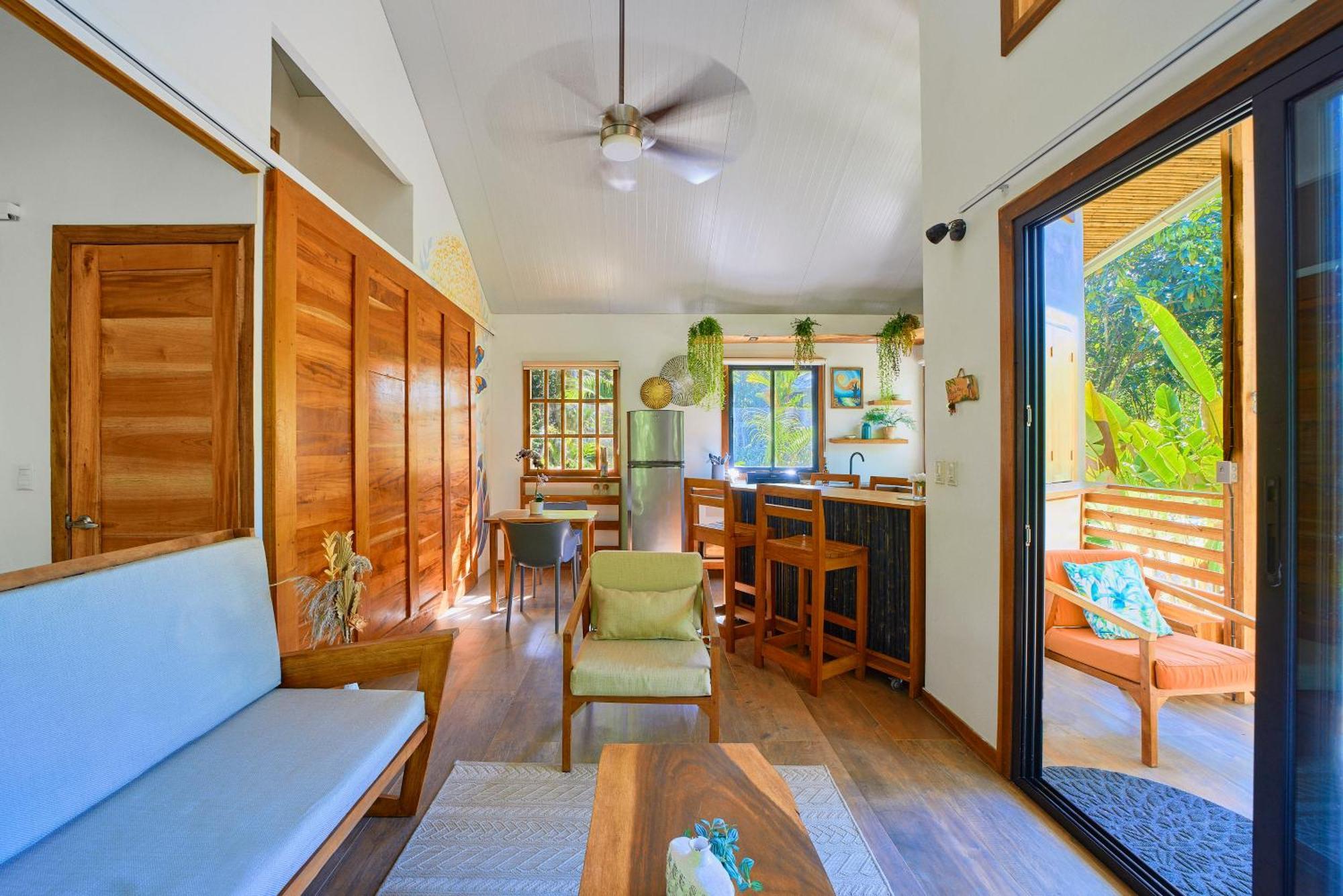 Dragonfly Beachfront Villas-Adult Only Пунта Ува Екстериор снимка