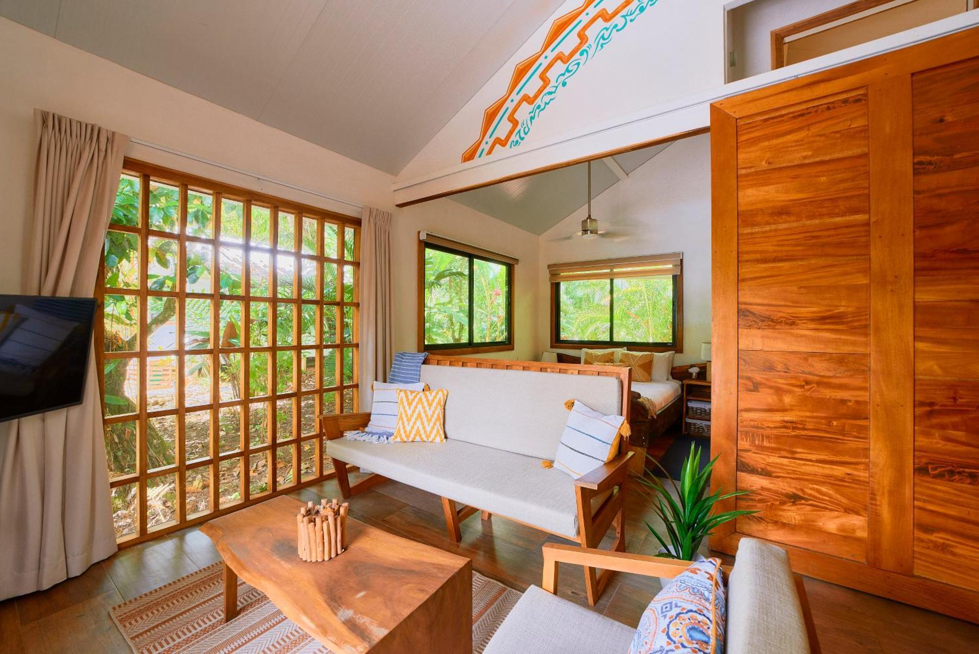 Dragonfly Beachfront Villas-Adult Only Пунта Ува Екстериор снимка
