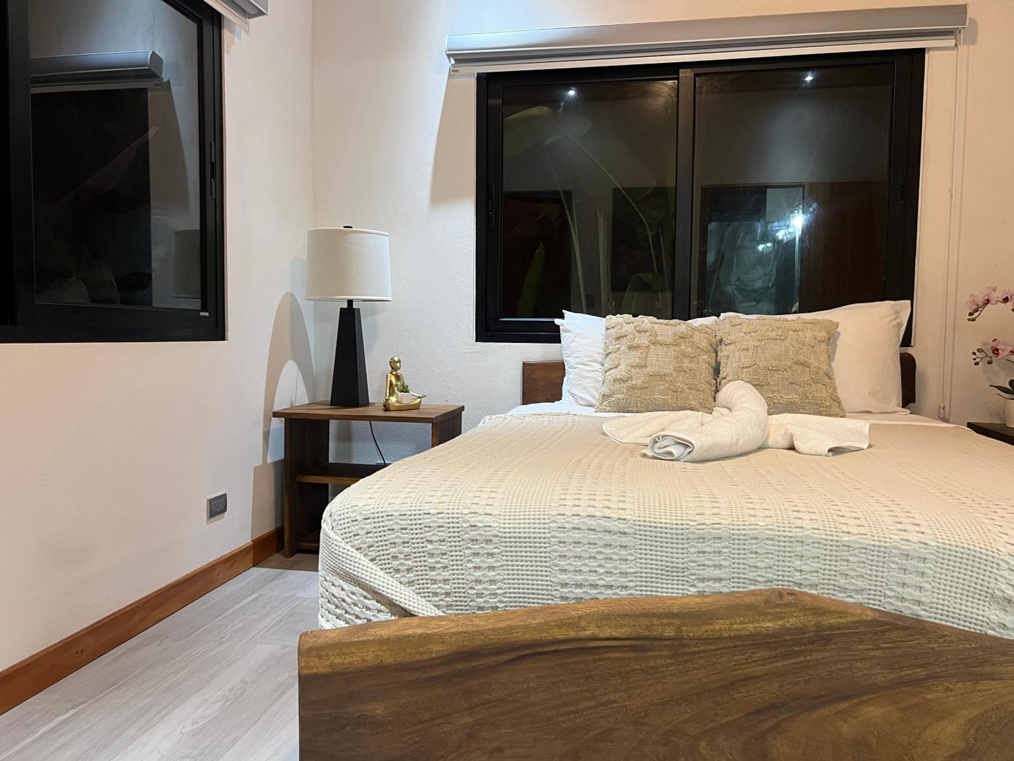Dragonfly Beachfront Villas-Adult Only Пунта Ува Екстериор снимка